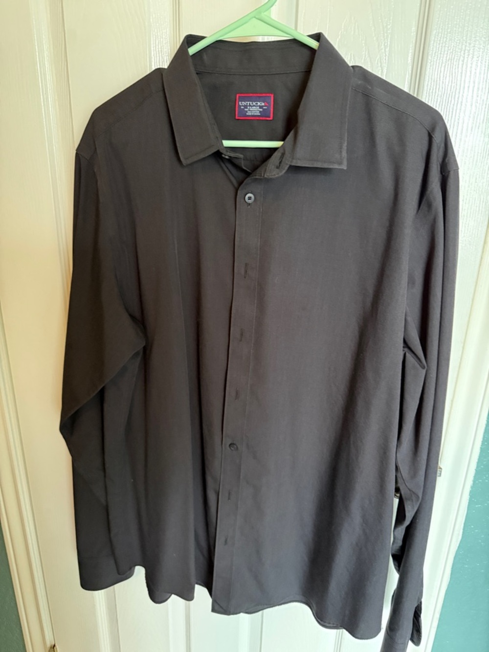 UNTUCKit Men's Long-Sleeve Button-Up Shirt - Black
